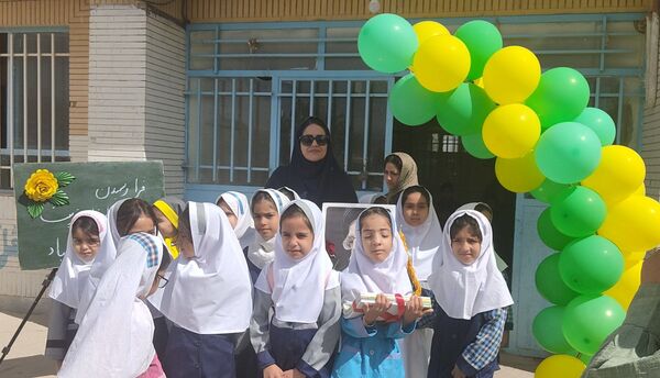 جشن شکوفه ها در مدارس خراسان شمالی