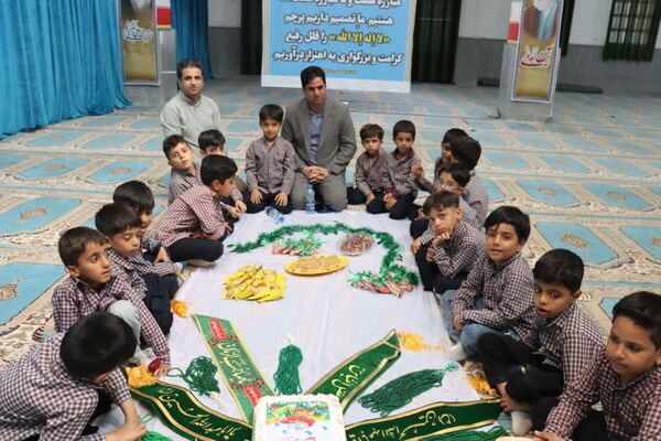 جشن بزرگ قرآن کلاس اولی‌ها در قلعه‌گنج