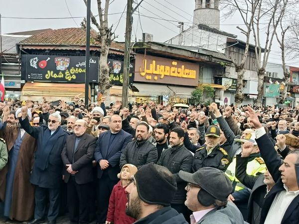 حماسه حضور نسل‌های انقلاب در لنگرود