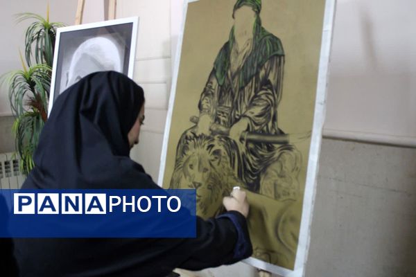 وزیر نیرو برای افتتاح پروژه‌های دهه فجر وارد آزادشهر شد