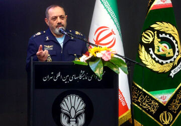 وزیر دفاع: سرریز دانش خود را در اختیار بخش غیرنظامی قرار می‌دهیم
