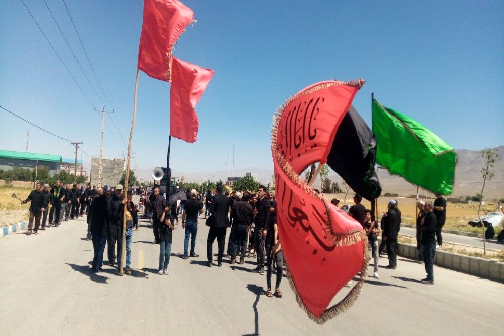 برگزاری مراسم گرامیداشت تاسوعای حسینی در شهر تیتکانلو 