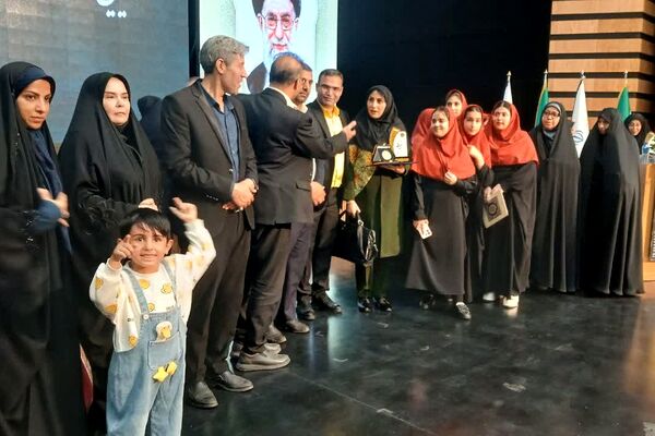 آیین تجلیل از معلمان نمونه شهرستان‌های استان تهران در شهرری
