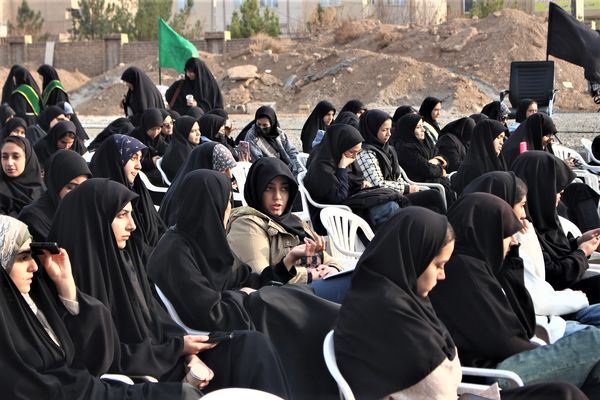مراسم دومین سالگرد خاکسپاری شهید گمنام آموزشکده فنی دختران قم