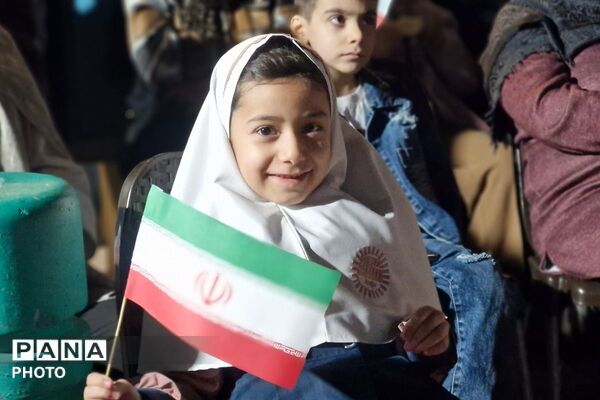 مراسم بیتاب میناب همزمان با برپایی موکب فرهنگیان و دانش‌آموزان قرچک 