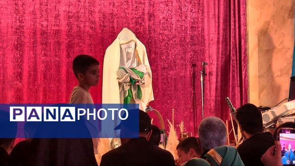 مراسم دختران زینبی در مسجد امام موسی کاظم (ع) اسلامشهر