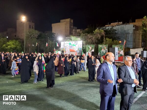 قاب‌های ماندگار از قرارگاه فرهنگی منطقه ۱۰ در هفته معلم 