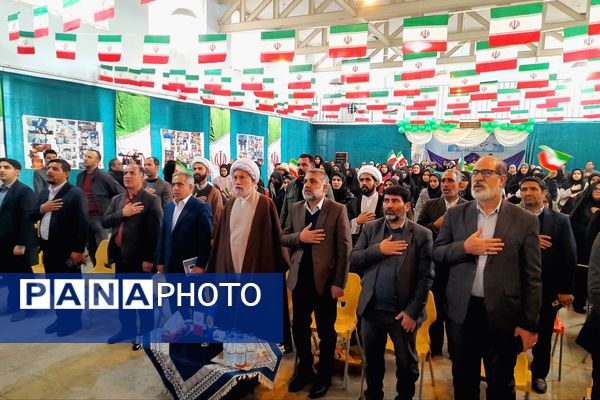 چهاردهمین رویداد دانش‌آموزی مدرسه‌ انقلاب در ناحیه 3 شیراز