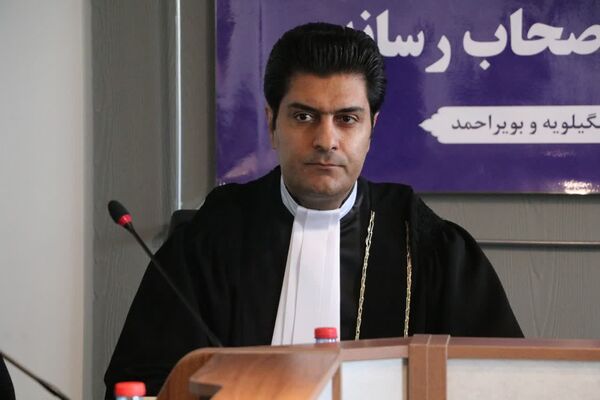 نشست خبری هیأت مدیره کانون وکلای دادگستری فارس و کهگیلویه بویر احمد با اصحاب رسانه