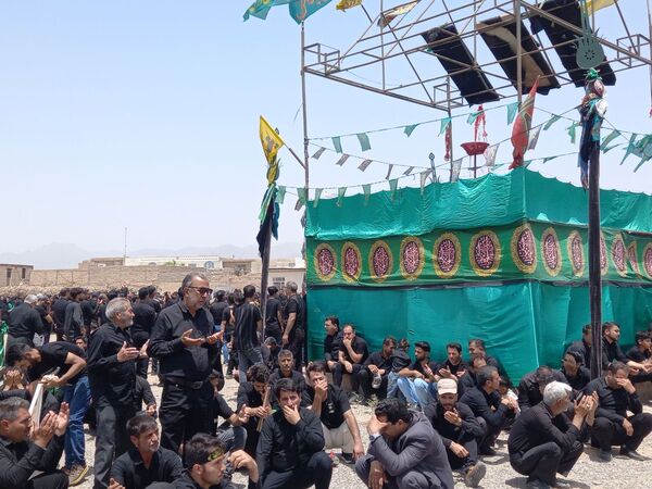 بزرگترین همایش روز عاشورای حسینی در دهنو خلیل‌آباد