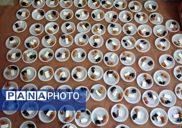   ضیافت افطاری و محفل قرآنی در دبیرستان شهید مطهری شهر حسن آباد جرقویه علیا