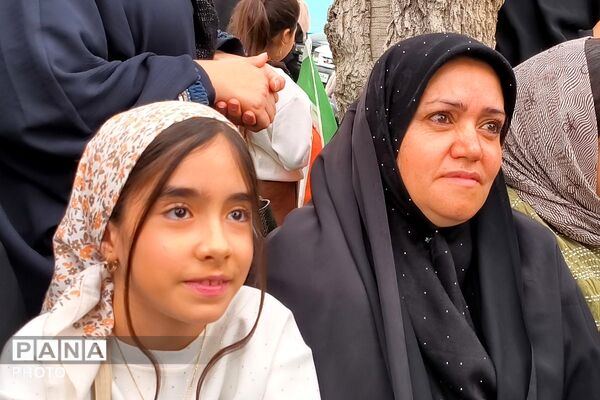 همایش مادر و دختری جان فدا در بهارستان دو