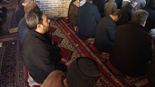 اقامه نماز عبادی سیاسی جمعه همزمان با ایام دهه فجر و اعیاد شعبانیه 