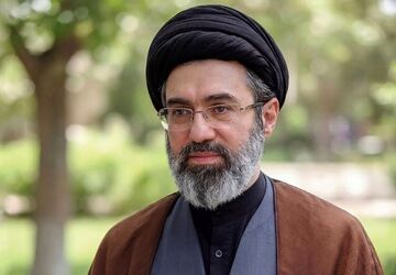پیام تسلیت رهبر انقلاب به‌مناسبت درگذشت مادر‌ شهیدان مظفر