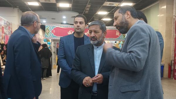 ایوان هنر، گفتگویی بدون کلام از دستان هنرمند بانوان مشهدی است