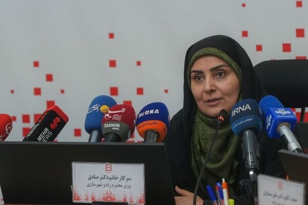 دستور فوری وزیر راه برای بازسازی تونل شهید میرزایی و ایمن‌سازی محورهای هرمزگان