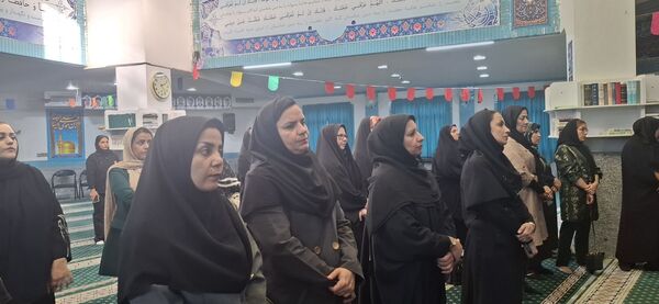 جلسه انجمن اولیاء ومربیان دبستان نیایش