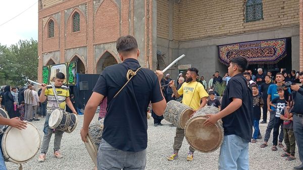 پیاده‌رویی جاماندگان اربعین در محمدشهرکرج 