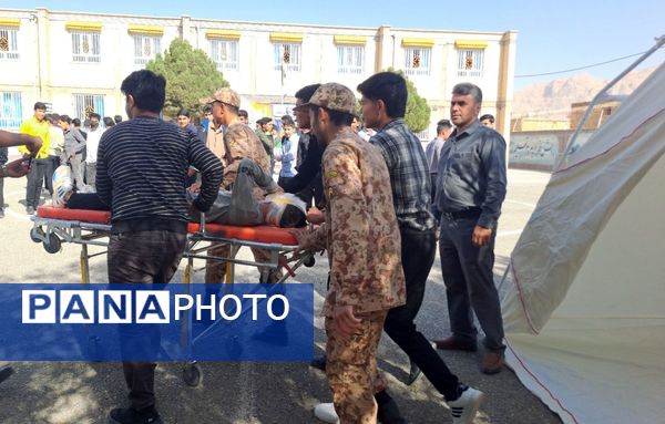 آیین نواختن زنگ پدافند غیرعامل در زاوه