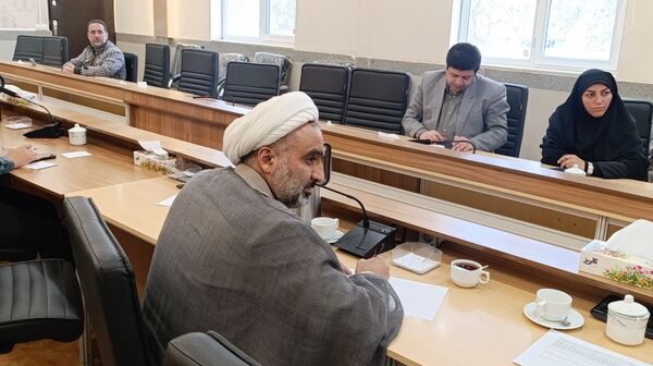 اهمیت برگزاری نماز و اجرای طرح نماد در مدارس