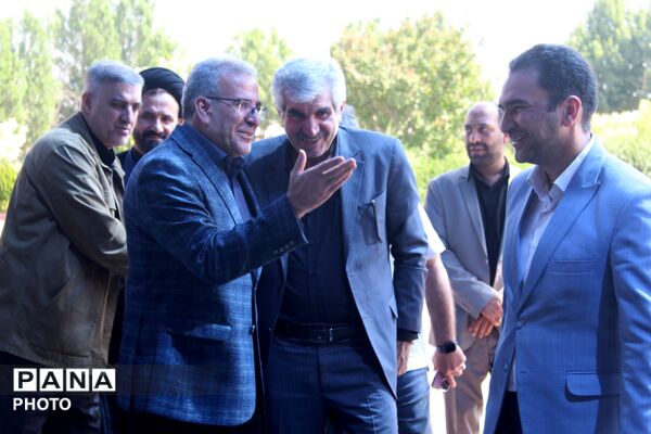 بازدید رئیس دانشگاه جامع علمی کاربردی کشور از  صنایع و مراکز علمی کاربردی  دانشگاه علمی کاربردی کرج 