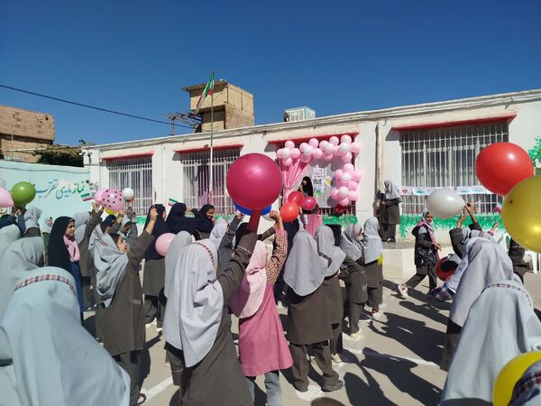 جشنواره روز جهانی کودک در دبستان شهید نجفی فدافن