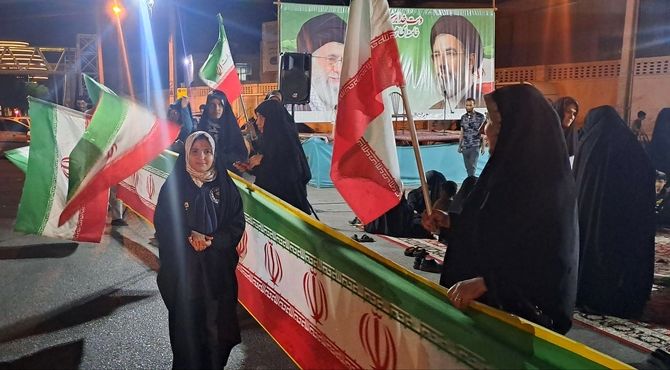 زنده باد ایران، زنده باد مردمانش