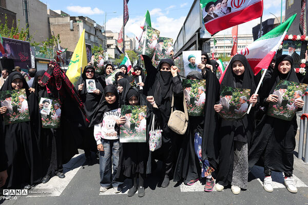 چهلمین روز شهادت رهبر شهید انقلاب اسلامی - تهران