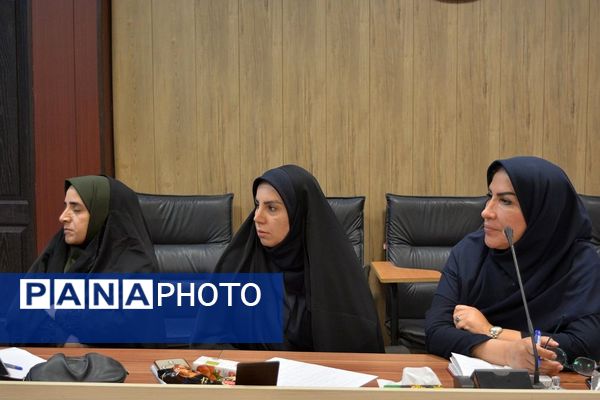 کارگاه آموزشی مدیریت بحران و پیشگیری از خودکشی