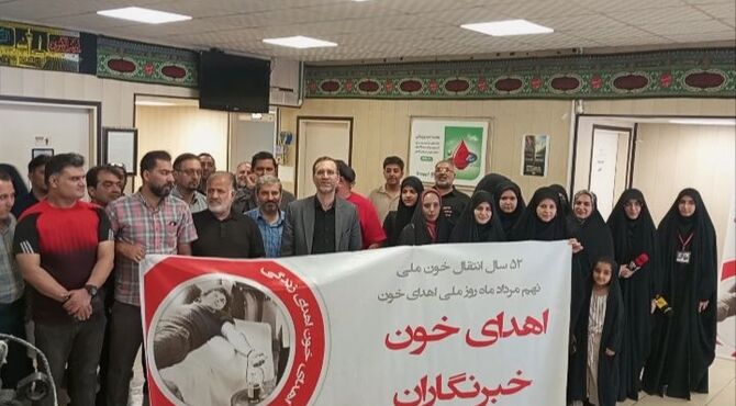 مشارکت اصحاب رسانه استان قم در سنت اهدای خون