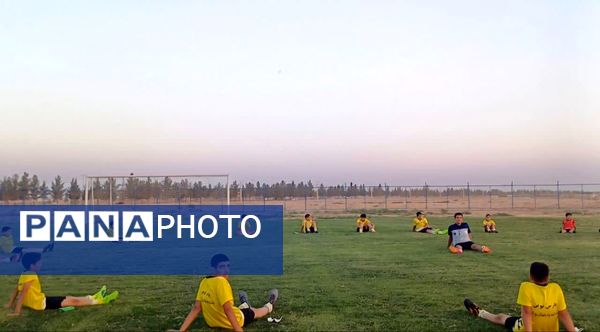 راه اندازی مدرسه فوتبال پسران باشگاه پر سیمرغ شهر حبیب آباد