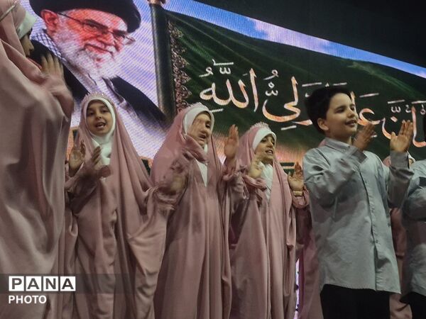 طنین فریاد نسل نوجهاد در قلب صادقیه