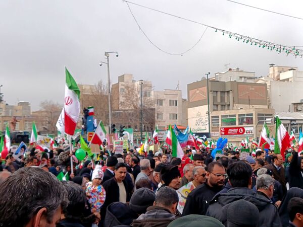 ۲۲ بهمن؛ خیابان‌ها صحنه تجدید بیعت ملت با آرمان‌های انقلاب