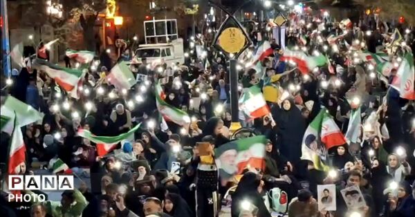 اجتماع عظیم مردمی در لحظات تحویل سال در شهرستان تربت جام
