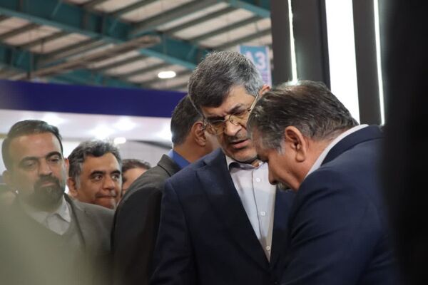 دوازدهمین نمایشگاه دستاوردهای پژوهش، فناوری و فن‌بازار در یزد آغاز به کار کرد