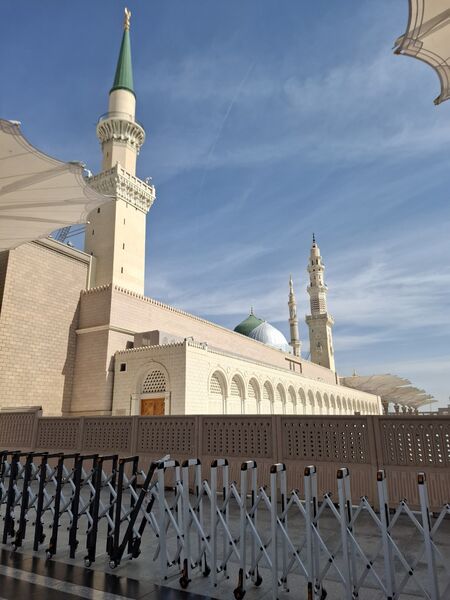 مدینه مقصد اول دانش‌آموزان زائر