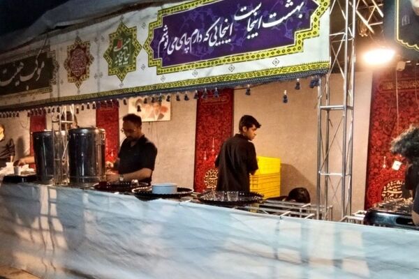 طنین گام‌های عاشقی در سوگ سیدالشهدا 