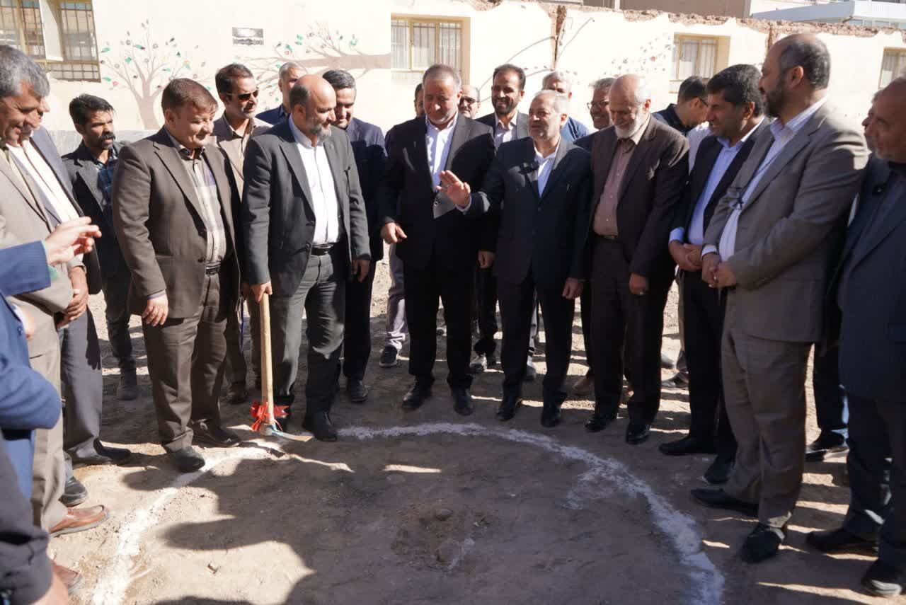کلنگ‌زنی هنرستان «حاج محمدکریم فضلی»؛ نقطه عطفی در تربیت نسل آینده با فرهنگ ایرانی-اسلامی