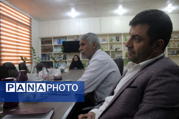 نشست هم‌اندیشی معاونت پرورشی و فرهنگی و مدیران اردوگاه‌های استان بوشهر