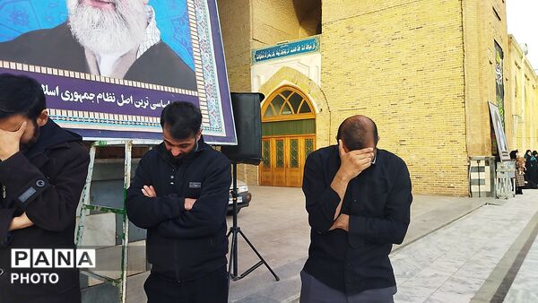 شهر نیشابور مشکی پوش شد-۲
