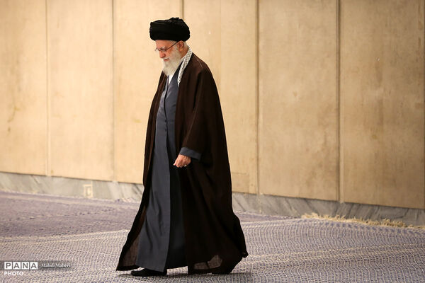 حضرت آیت‌الله العظمی شهید سیدعلی حسینی خامنه‌ای