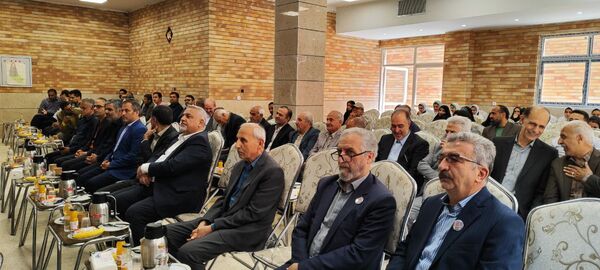 آیین افتتاحیه دبستان حضرت فاطمه زهرا (س) ناحیه۴ اصفهان 