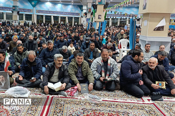 احیای شب بیست و یکم رمضان در شهرستان بجنورد 