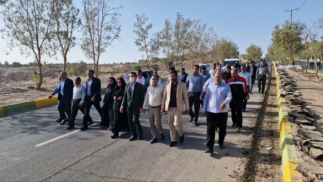 برگزاری همایش پیاده روی ادارات فهرج