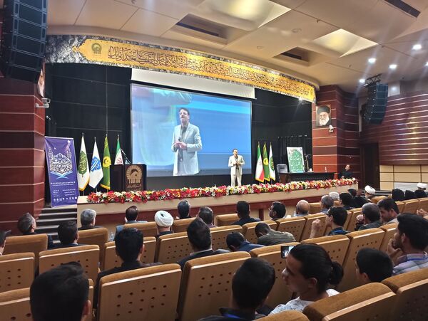 سی و دومین جشنواره فرهنگی هنری قرآن و عترت در مشهد برگزار شد
