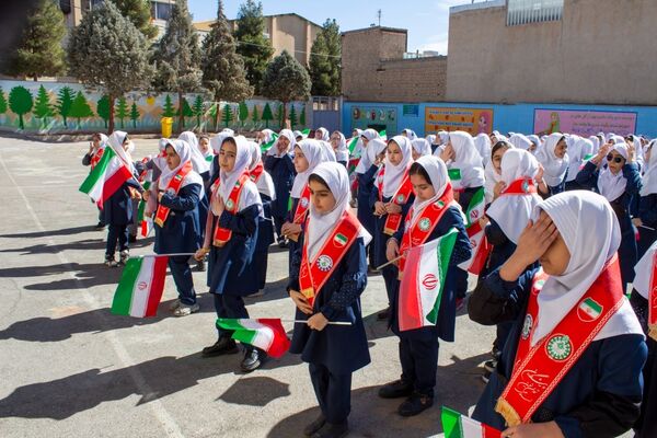 برگزاری همایش یاوران انقلاب، پیشتازان مقاومت در شهرستان محلات