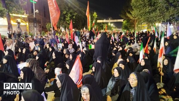 خونخواهی امام شهید ایران در خیابان امام خمینی-۱