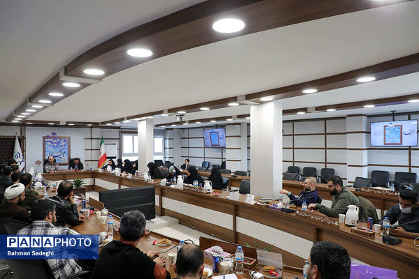 چهارمین نشست تخصصی هنر و اندیشه امیدا