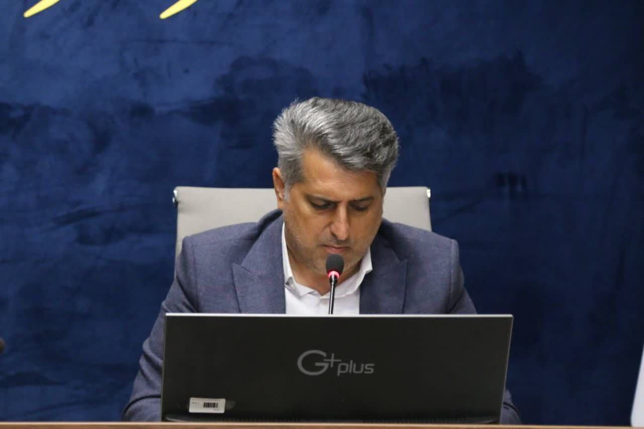 آیین تجلیل از مدیران مدارس تمام تشکیلاتی و مدیران سازمان دانش آموزی مناطق ۱۹ گانه تهران 