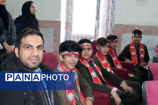 یاوران انقلاب در فاروج